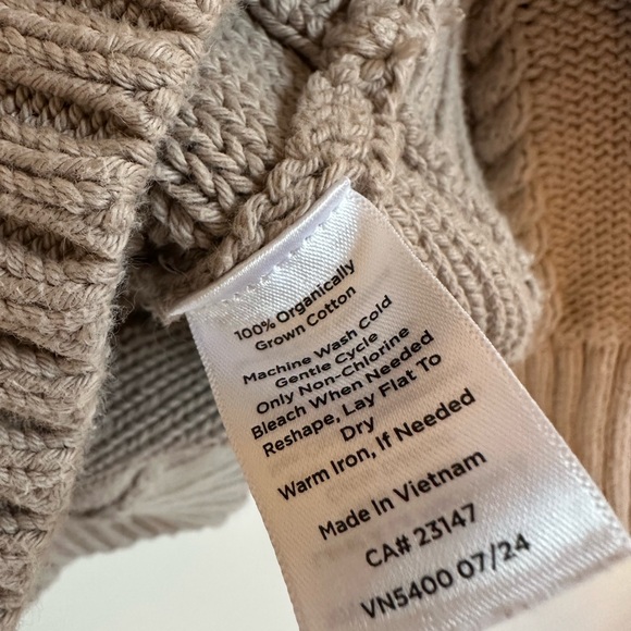 HAVEN WELL WITHIN | 100% Organic Cotton Cable Knit Sweater - Picture 3 of 3